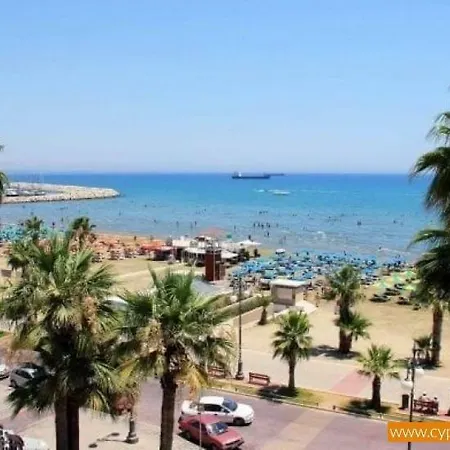 Chill At Faros لارنكا